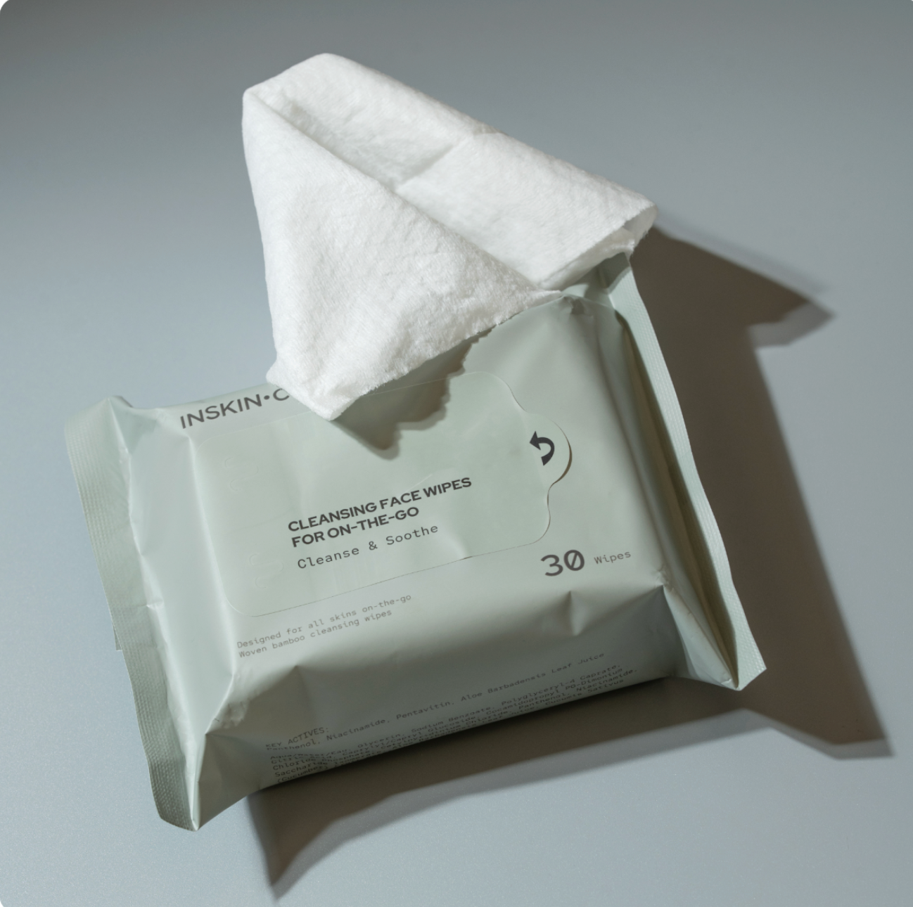 Cleansing Facial Wipes For On-The-Go